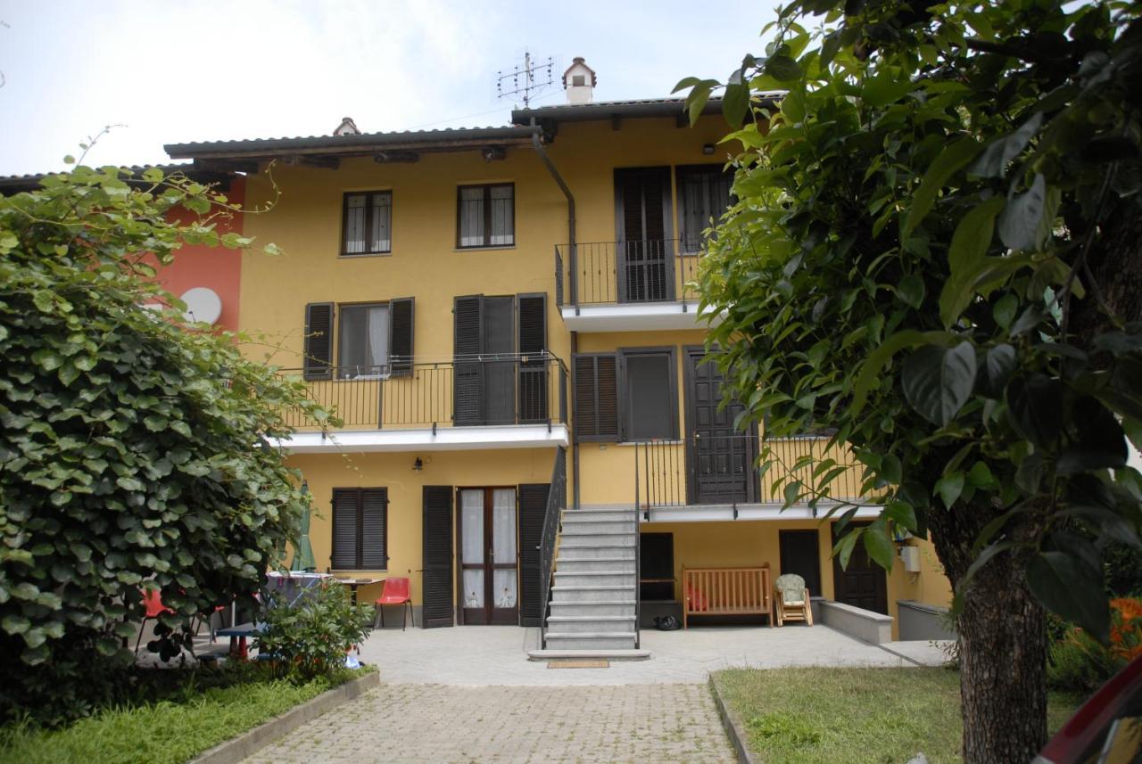 Spighe Paglia E Girasole Bed and Breakfast Candia Canavese Exteriör bild