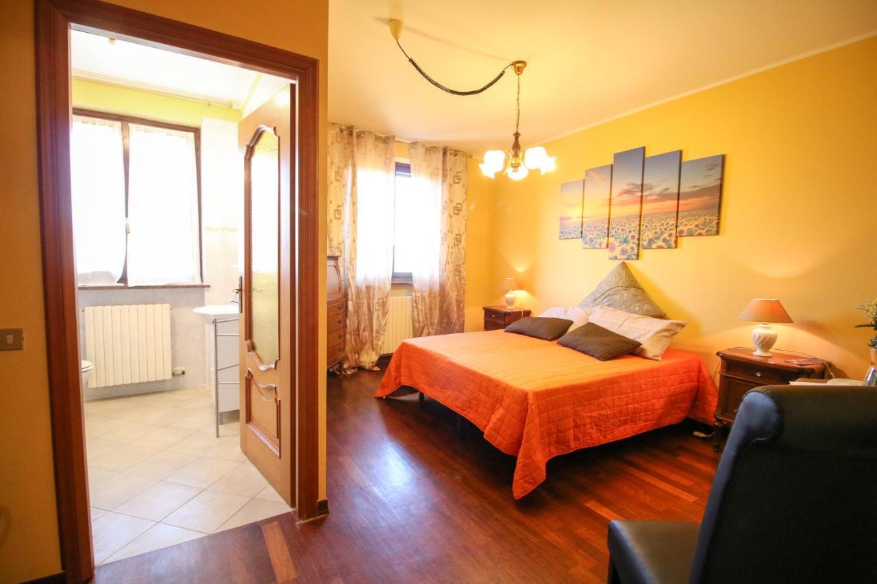 Spighe Paglia E Girasole Bed and Breakfast Candia Canavese Exteriör bild